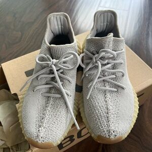 Yeezy 350 Boost